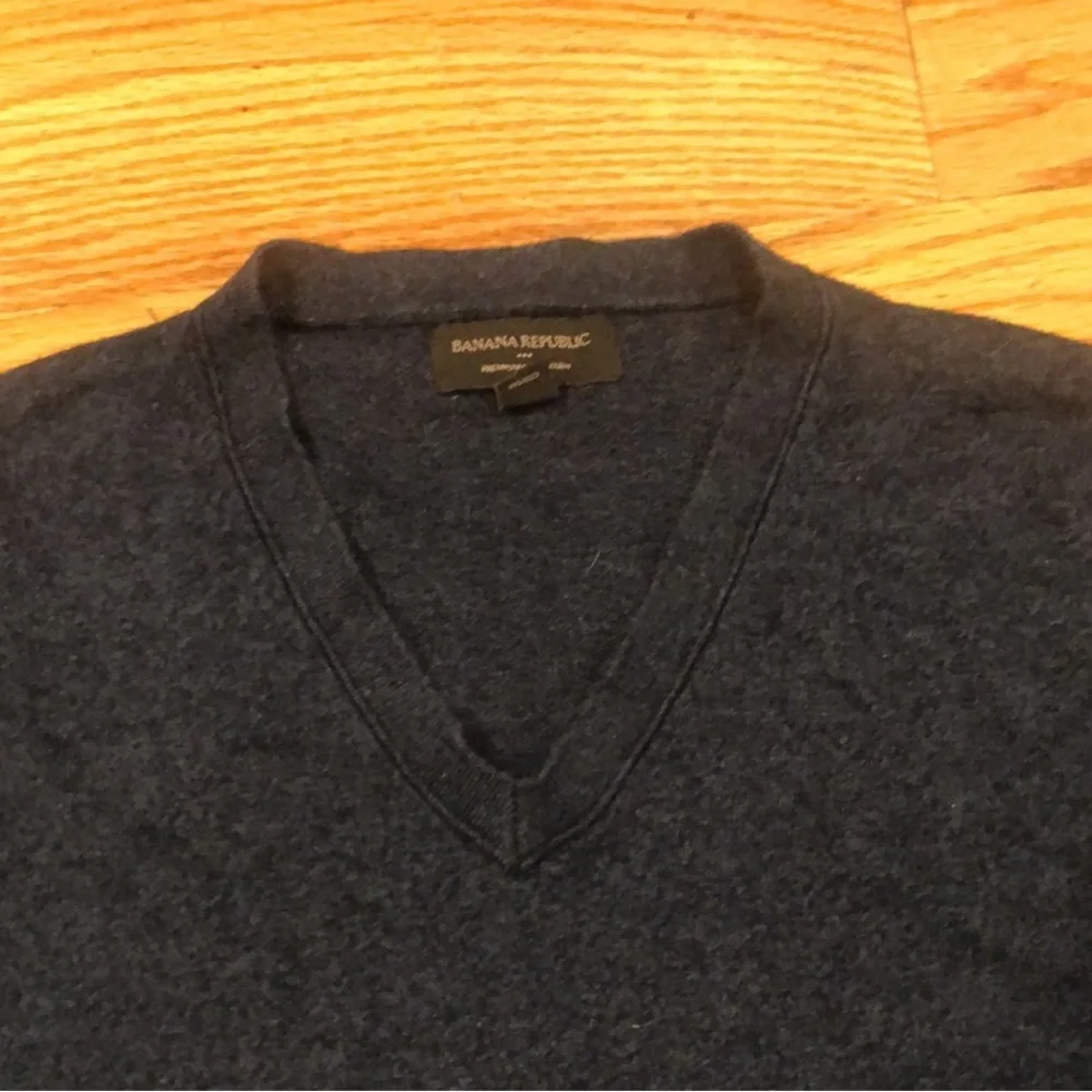 Banana Republic brand banana